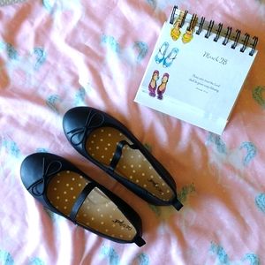 3/$20 Girls black ballet flats